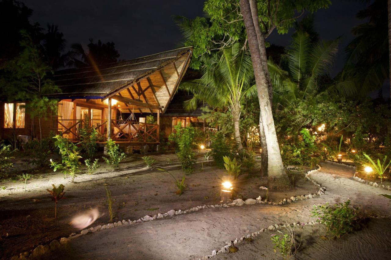 Metita Beach & Dive Resort Daruba Экстерьер фото