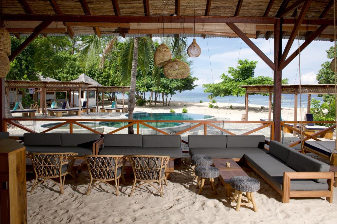 Metita Beach & Dive Resort Daruba Экстерьер фото
