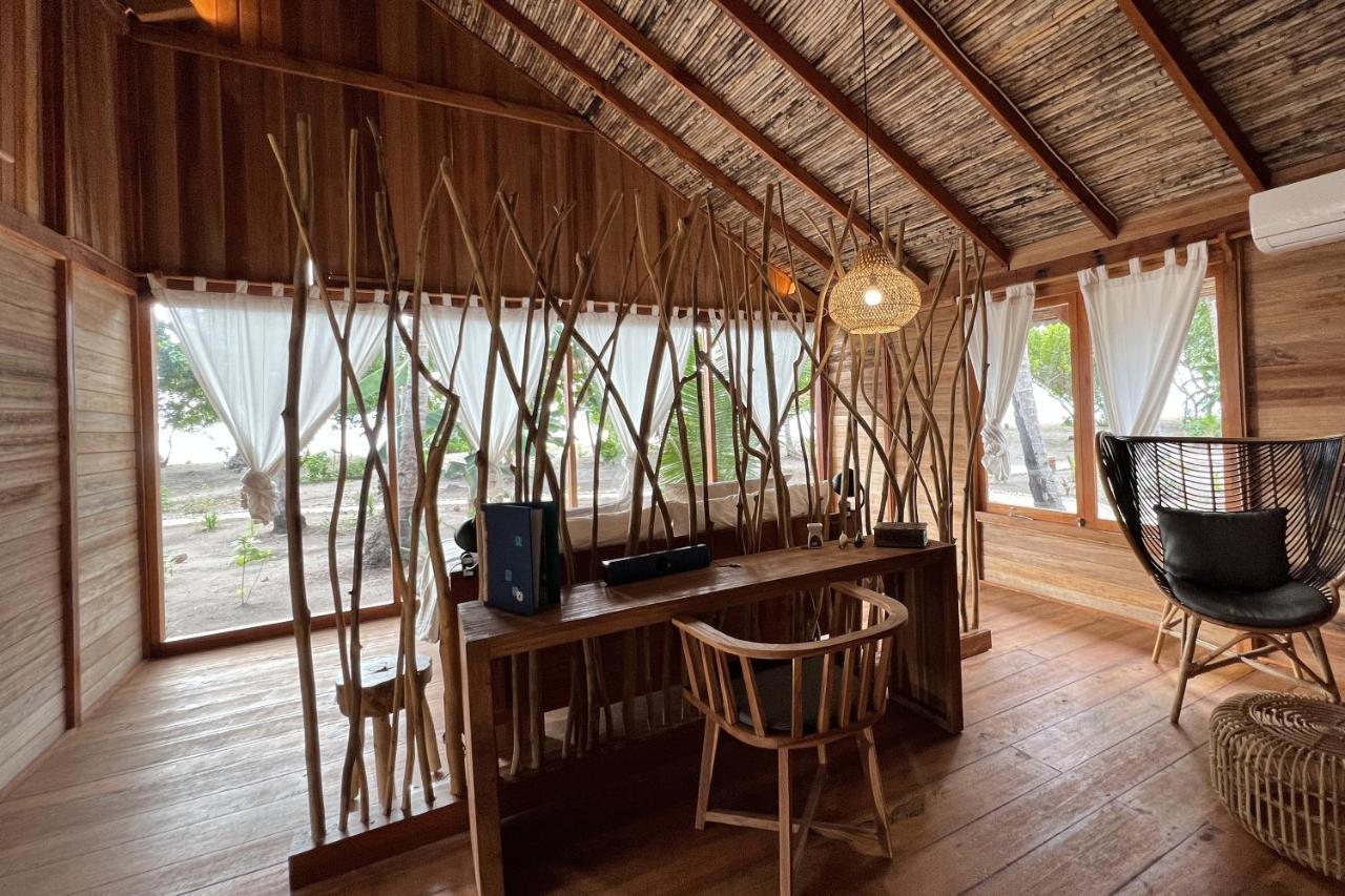 Metita Beach & Dive Resort Daruba Экстерьер фото